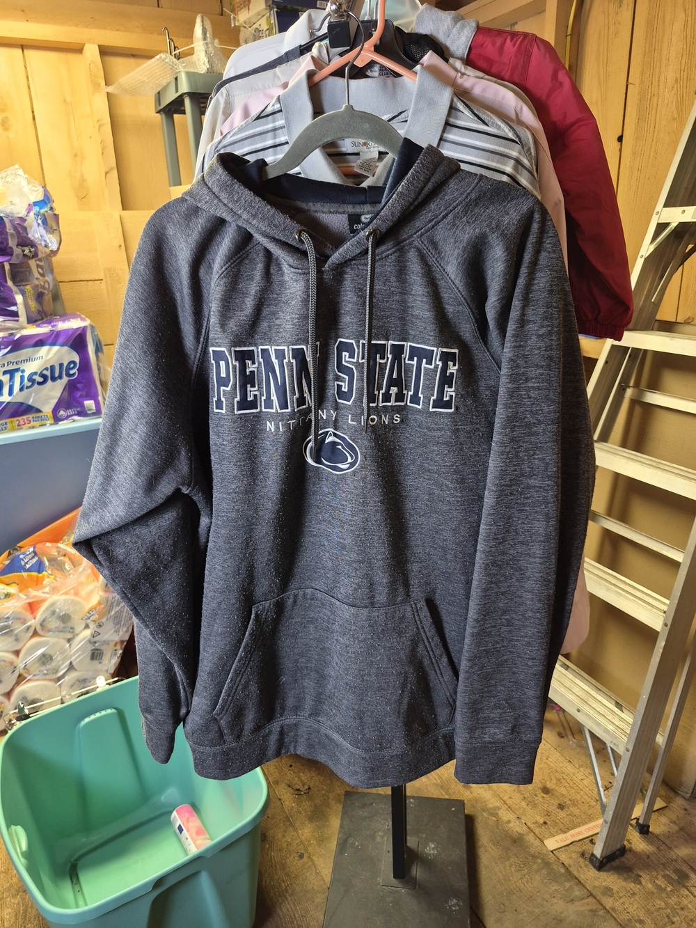 Colosseum Penn State Dark Gray Pullover Hoodie Bin 62